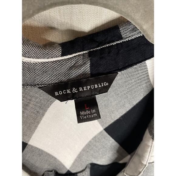 ☆ Rock & Republic Women's Long Sleeve Plaid Button Up Flannel Size Large - B&W - Picture 2 of 6